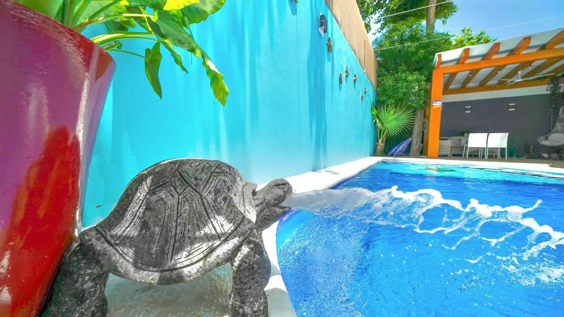 5 Bedroom Modern Villa With Private Pool - Great Location Cancun